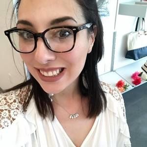 Meet your Posher, Lauren